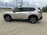 Used 2022 Nissan Rogue SL w/ SL Premium Package image 6