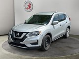 Used 2017 Nissan Rogue S image 3