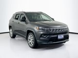 Used 2022 Jeep Compass Latitude image 3