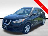 Used 2019 Nissan Kicks S image 3