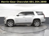 Used 2016 Cadillac Escalade Luxury image 4