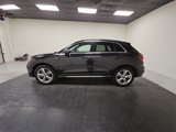 Used 2020 Audi Q3 2.0T Premium w/ Convenience Package image 3