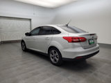 Used 2018 Ford Focus SE w/ SE Appearance Package image 5