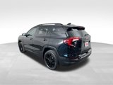 Used 2022 GMC Terrain SLE w/ Driver Convenience Package image 3