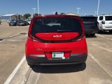 Used 2022 Kia Soul LX image 4
