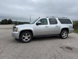 Used 2014 Chevrolet Suburban LT image 5