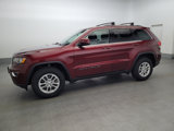 Used 2019 Jeep Grand Cherokee Laredo image 2