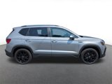 Used 2022 Volkswagen Taos SE image 2