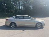 Used 2019 Ford Fusion SE image 5