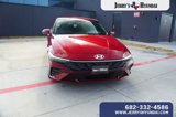 New 2025 Hyundai Elantra SE image 2