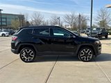 Used 2017 Jeep Compass Limited image 4