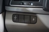 Used 2017 Hyundai Elantra SE image 4