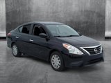 Used 2015 Nissan Versa SV image 3