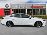 Used 2022 Hyundai Sonata SEL w/ Winter Weather Package image 6