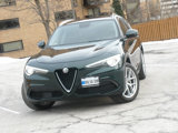 Used 2019 Alfa Romeo Stelvio AWD image 4