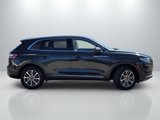 Used 2022 Lincoln Nautilus FWD w/ Premium Package image 4