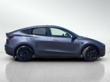 Used 2022 Tesla Model Y Long Range image 3