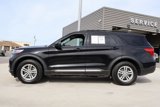 Used 2022 Ford Explorer XLT image 2