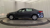 Used 2016 Kia Optima LX image 2