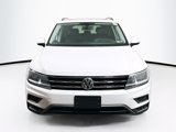 Used 2019 Volkswagen Tiguan SE image 2