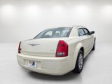 Used 2007 Chrysler 300 image 5