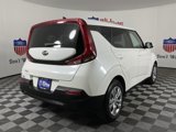 Used 2021 Kia Soul LX image 3