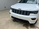 Used 2018 Jeep Grand Cherokee Altitude image 4
