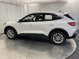 Used 2020 Ford Escape SE image 3