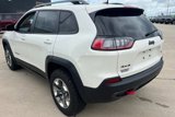 Used 2019 Jeep Cherokee Trailhawk w/ Comfort/Convenience Group image 6