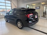 Used 2022 GMC Terrain SLE w/ Driver Convenience Package image 5