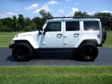 Used 2015 Jeep Wrangler Unlimited Rubicon w/ Connectivity Group image 5