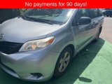 Used 2011 Toyota Sienna image 2