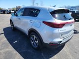 Used 2022 Kia Sportage LX image 4
