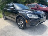 Used 2019 Volkswagen Tiguan SE w/ Panoramic Sunroof Package image 2