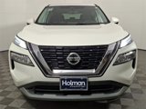 Used 2021 Nissan Rogue SV image 2