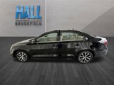 Used 2017 Volkswagen Jetta SE image 2