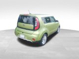 Used 2017 Kia Soul + image 6