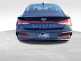 Certified 2024 Hyundai Elantra SE image 4