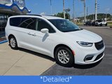 Used 2022 Chrysler Pacifica Touring-L image 3