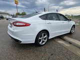 Used 2016 Ford Fusion SE image 4