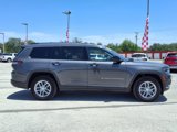 Certified 2023 Jeep Grand Cherokee L Laredo image 2