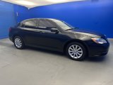 Used 2011 Chrysler 200 Touring image 2