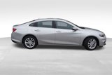 Used 2016 Chevrolet Malibu LT image 4