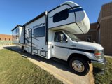 Used 2021 Ford E-450 and Econoline 450 Super Duty w/ Motorhome Prep Package image 4