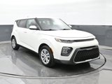 Used 2022 Kia Soul LX image 2