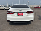 Used 2022 Toyota Camry LE image 4