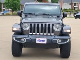 Used 2018 Jeep Wrangler Unlimited Sahara image 2