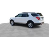 Used 2016 Ford Explorer XLT w/ Equipment Group 202A image 6