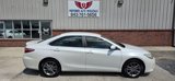 Used 2016 Toyota Camry SE image 4
