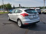 Used 2017 Ford Focus SE image 3